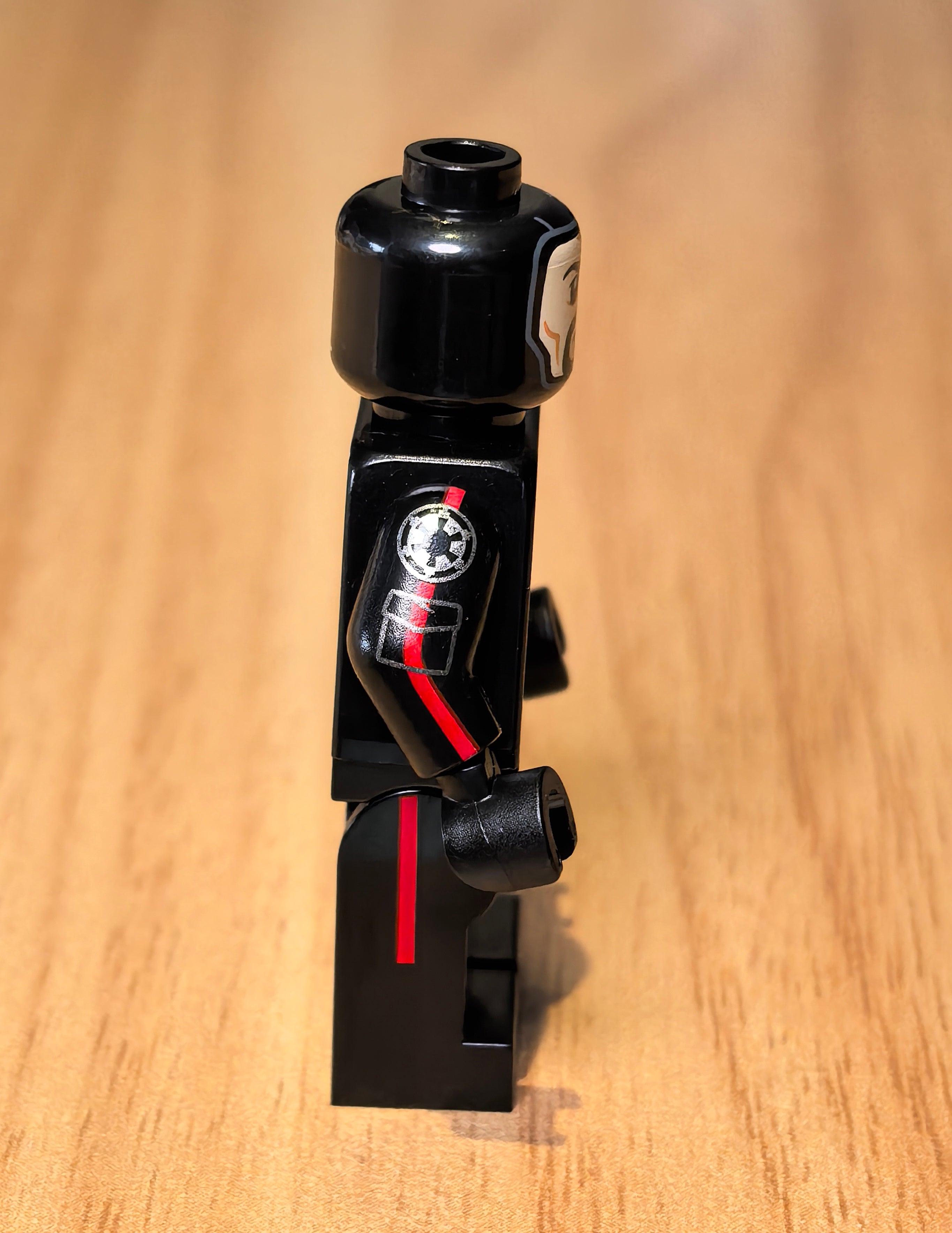 Red Stripe Fighter Wing Pilot Body