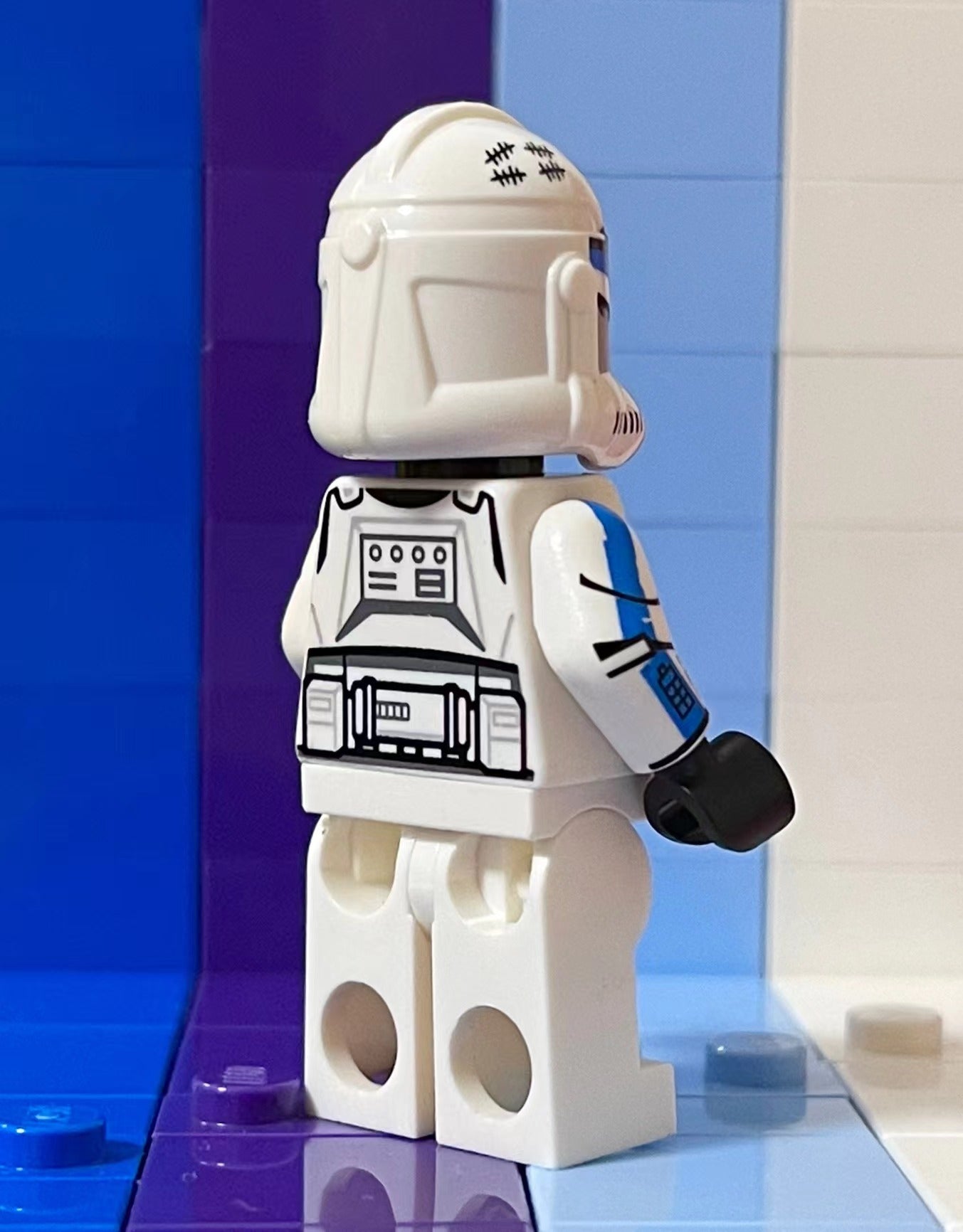 Captain Blue Weathered 2023 Version (Official Helm)