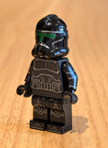 Black Elite Trooper (Replica Helm)