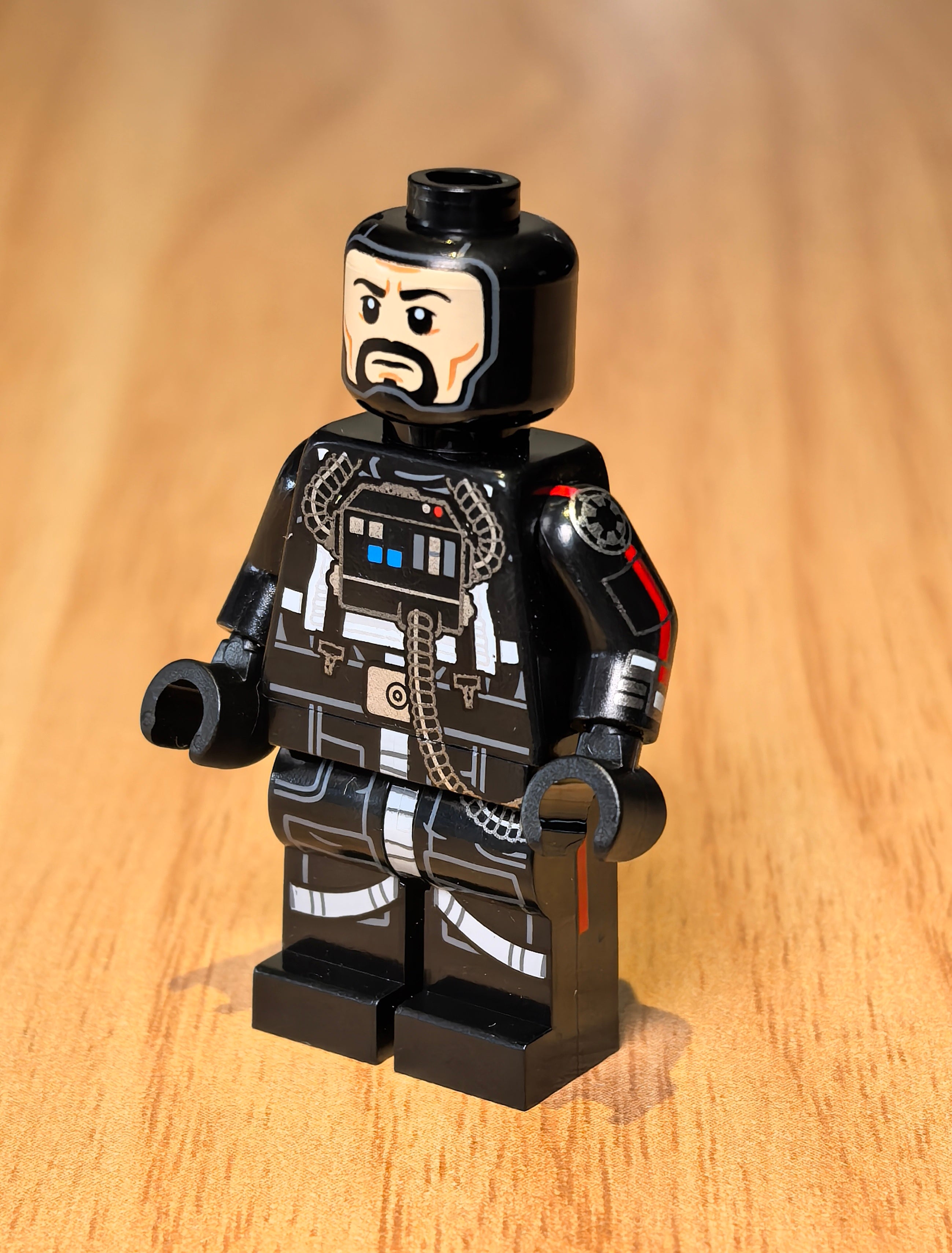 Red Stripe Fighter Wing Pilot Body