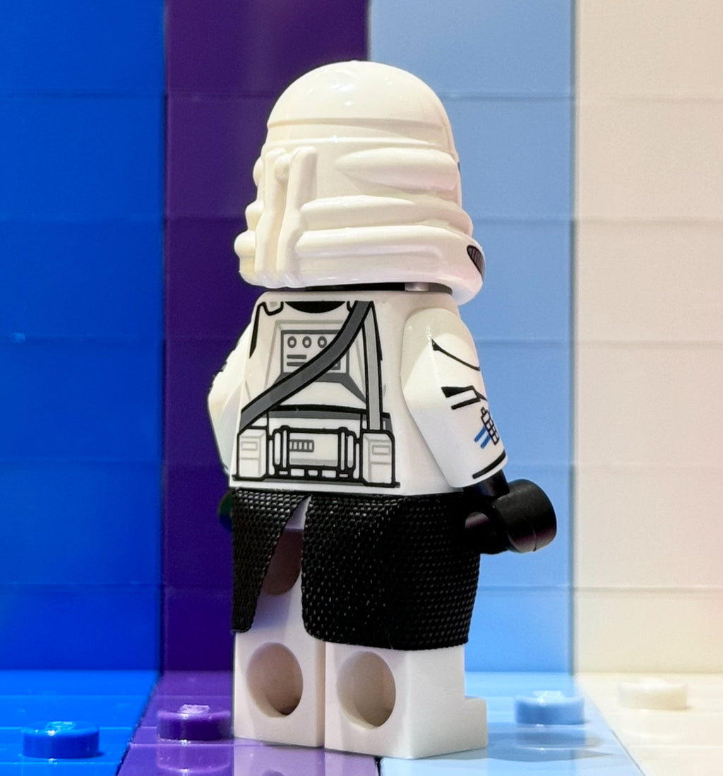 Blue Stripe Paratrooper (Replica Helm)