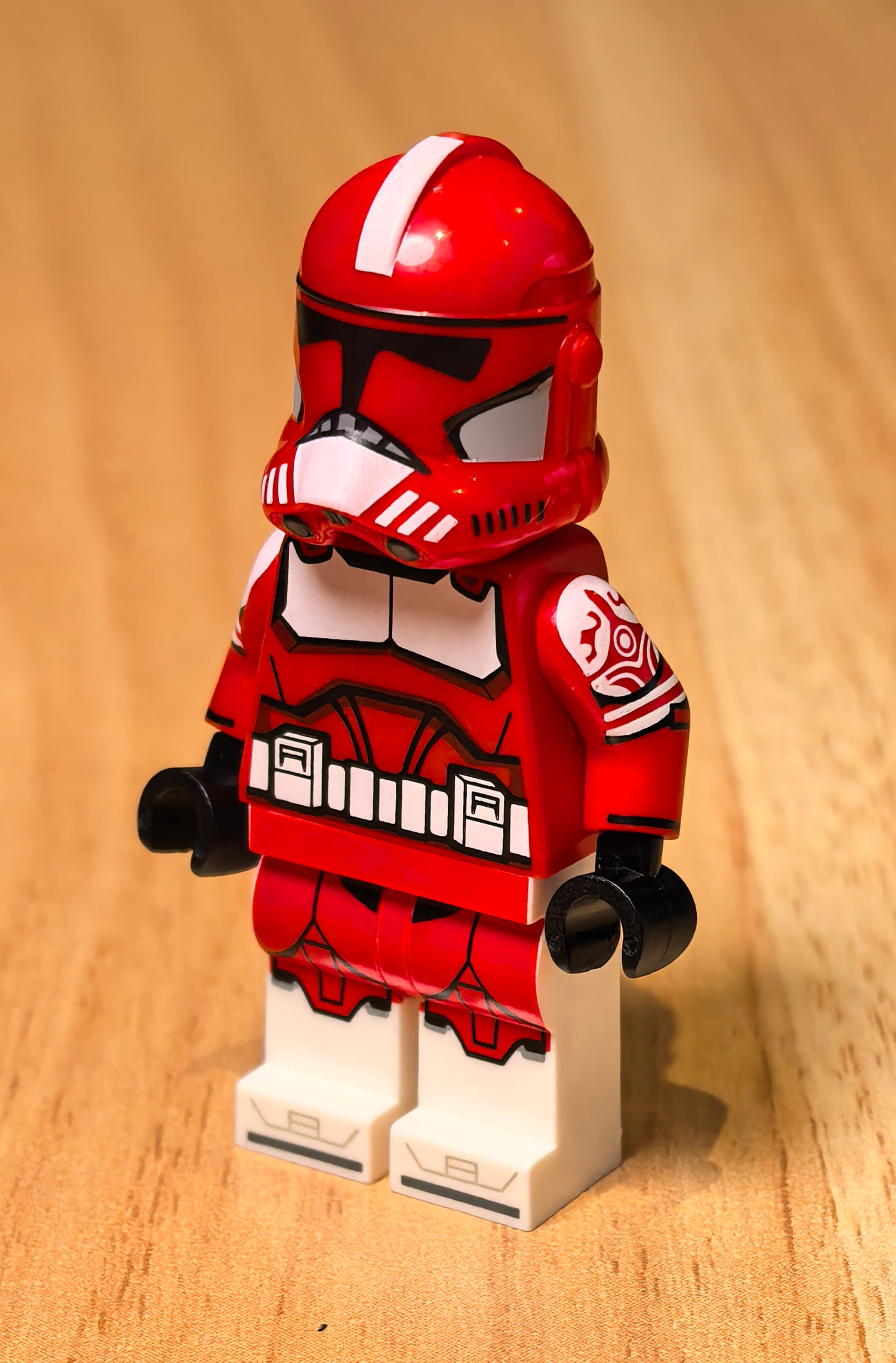 Commander Red (Official Helm)