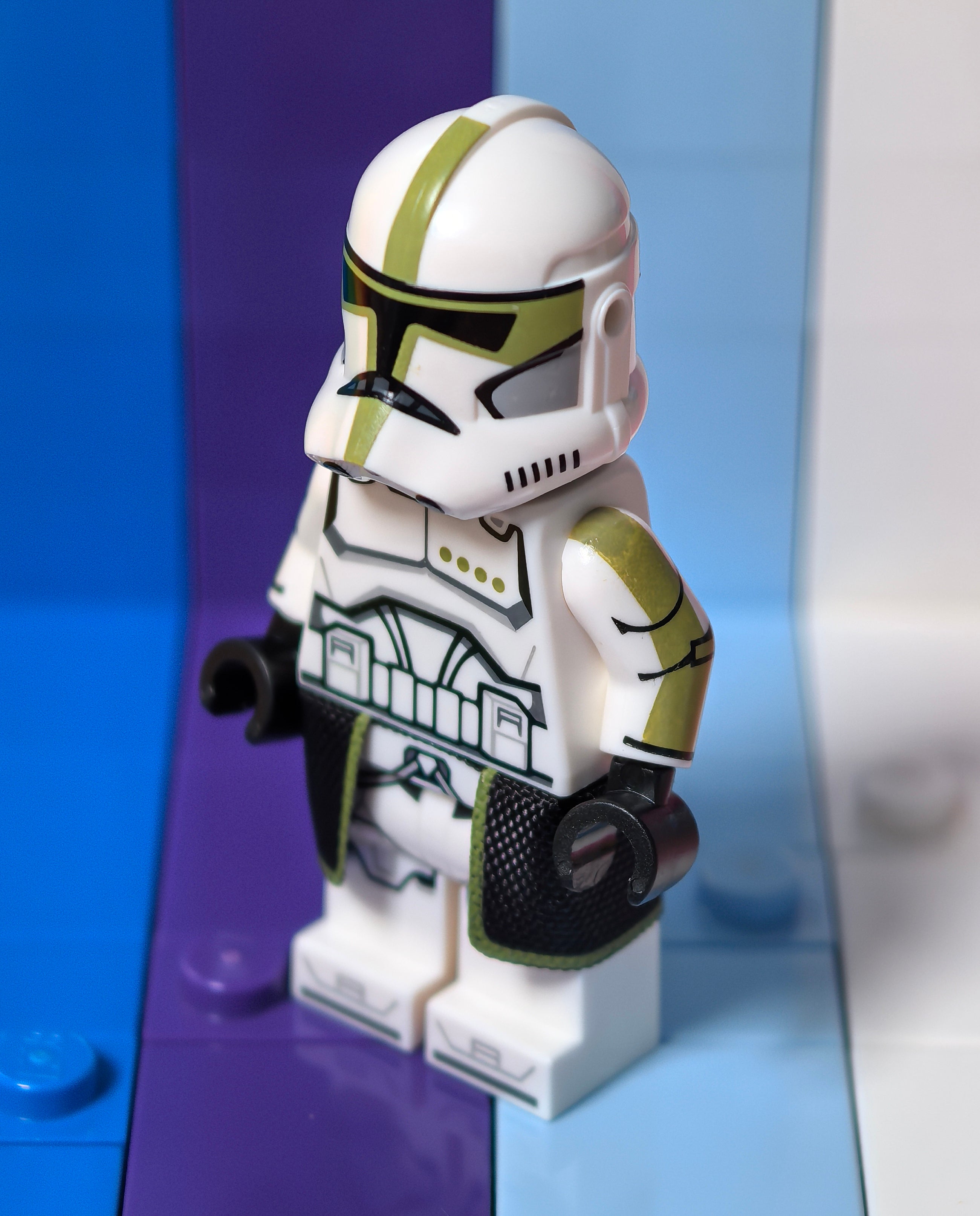 Olive Green Sergeant (Replica Helm)