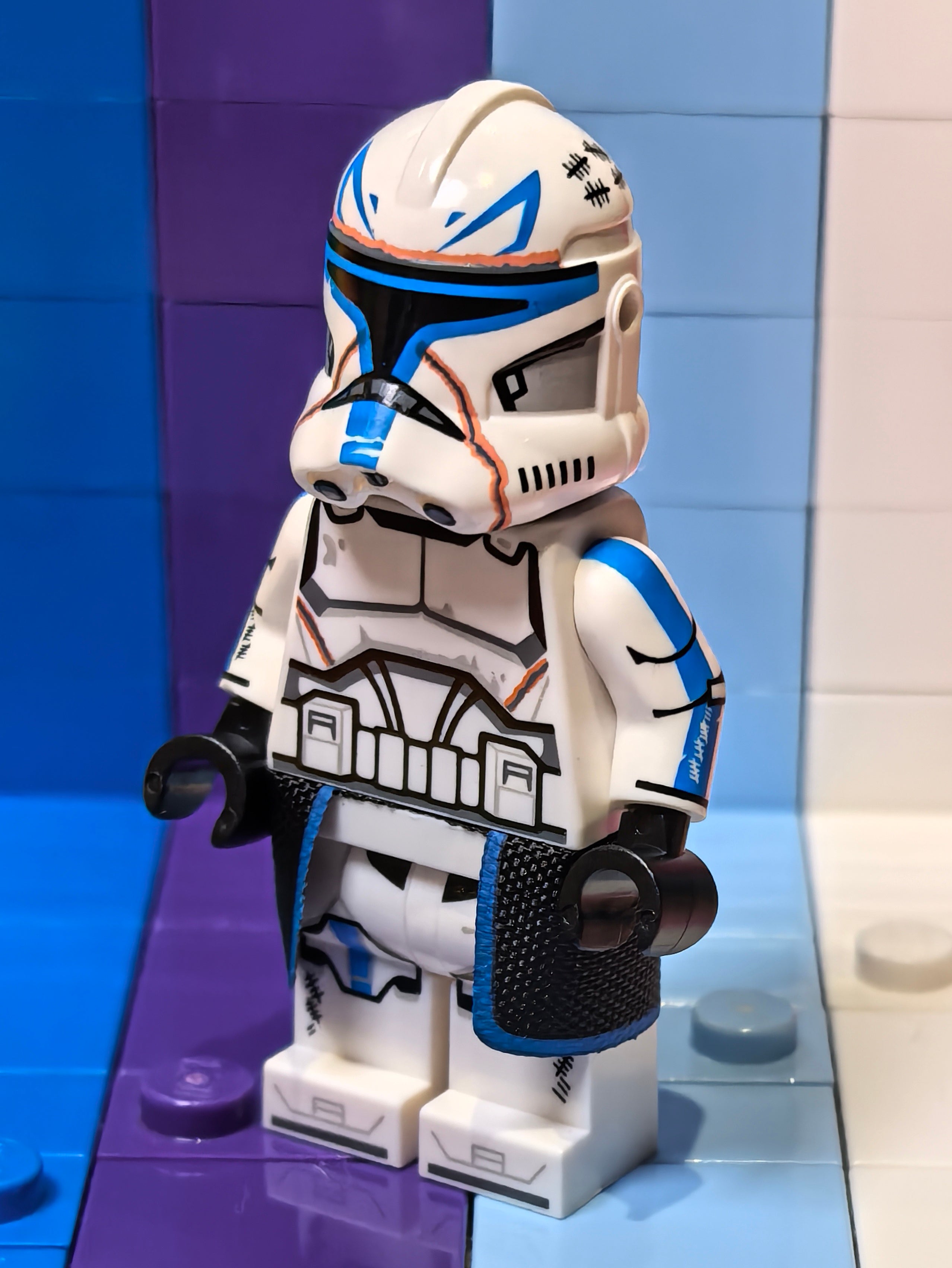 Rogue Blue Captain (Replica Helm)