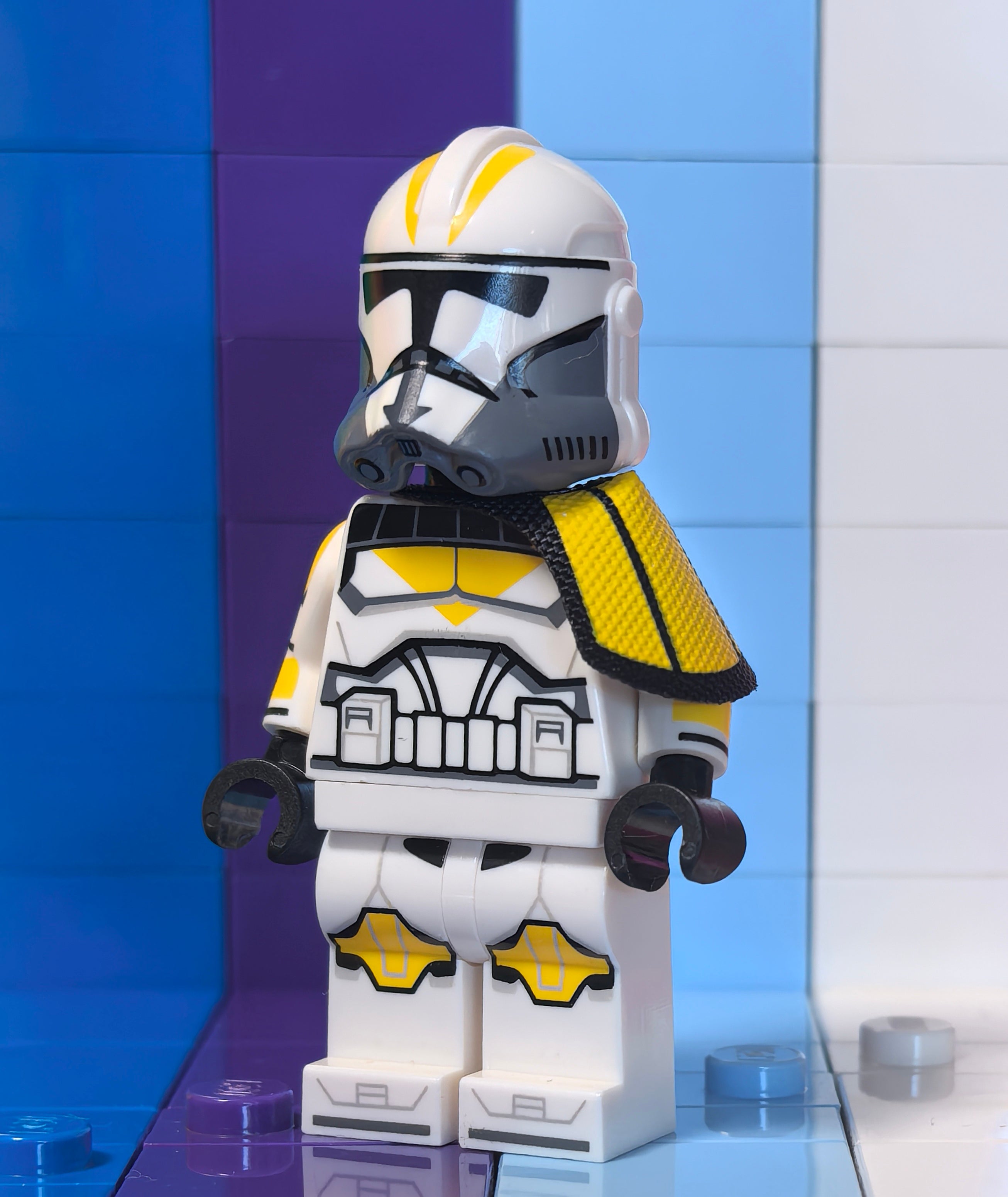 Mustard Commander (Official Helm)