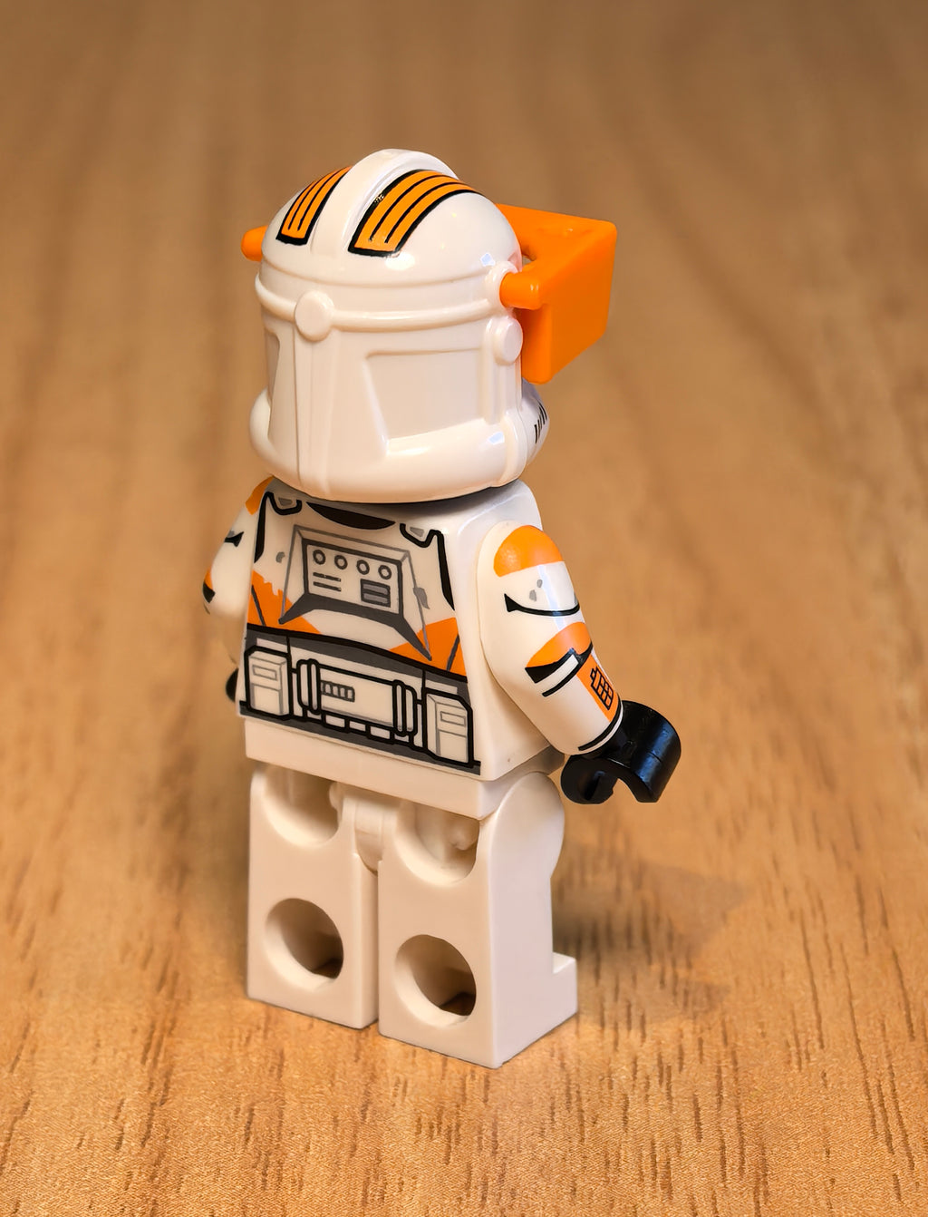 Weathered Orange Heavy Trooper (Official Helm)