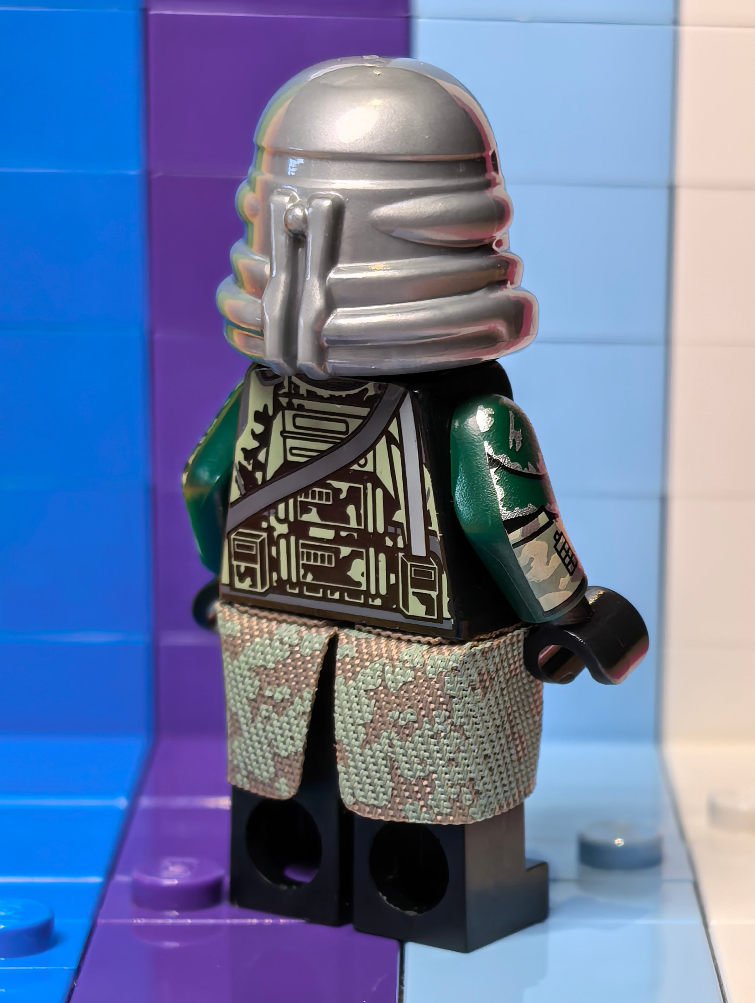 Camo Green Paratrooper Cmdr (Replica Helm)