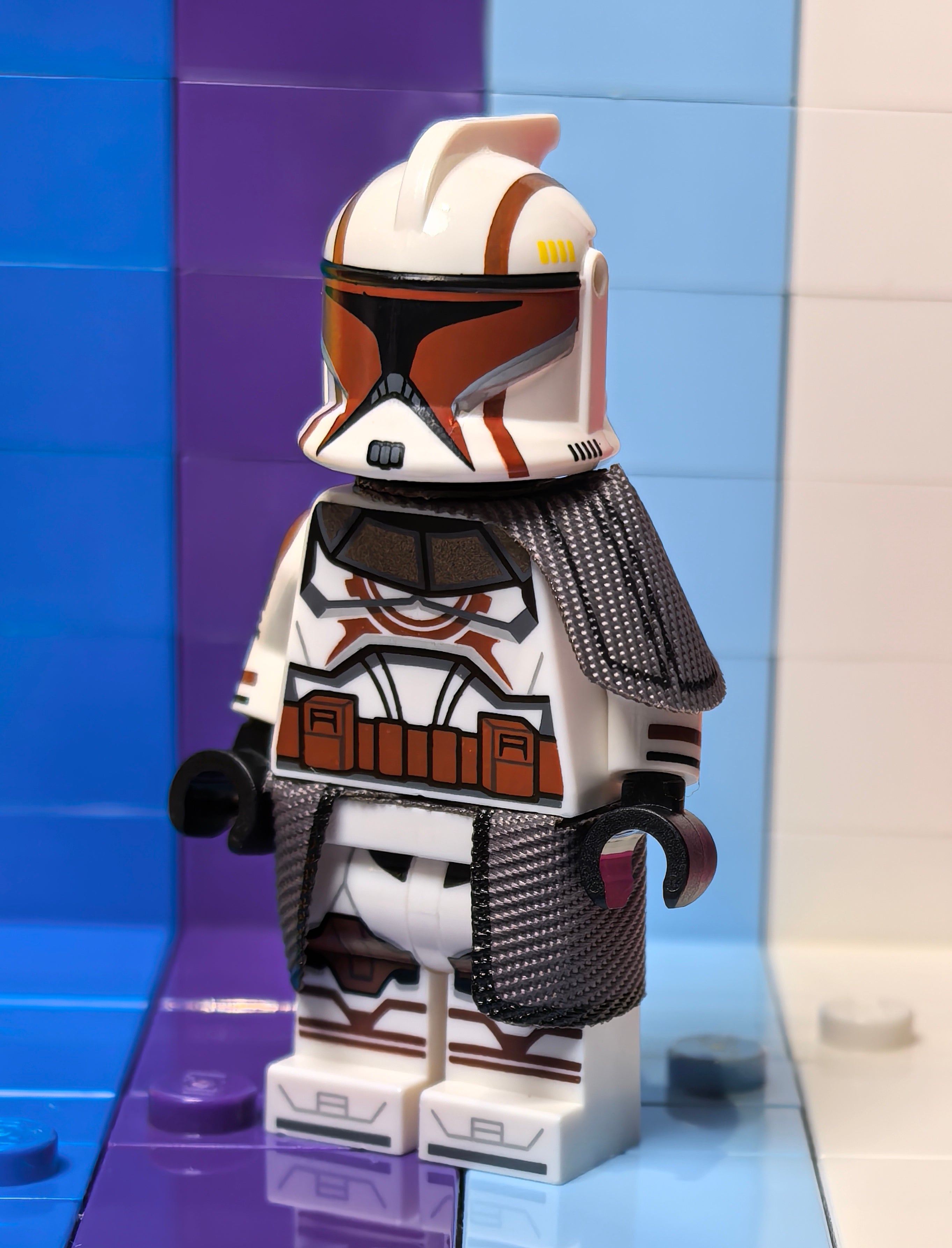 P1 Fortress Commander (Replica Helm)
