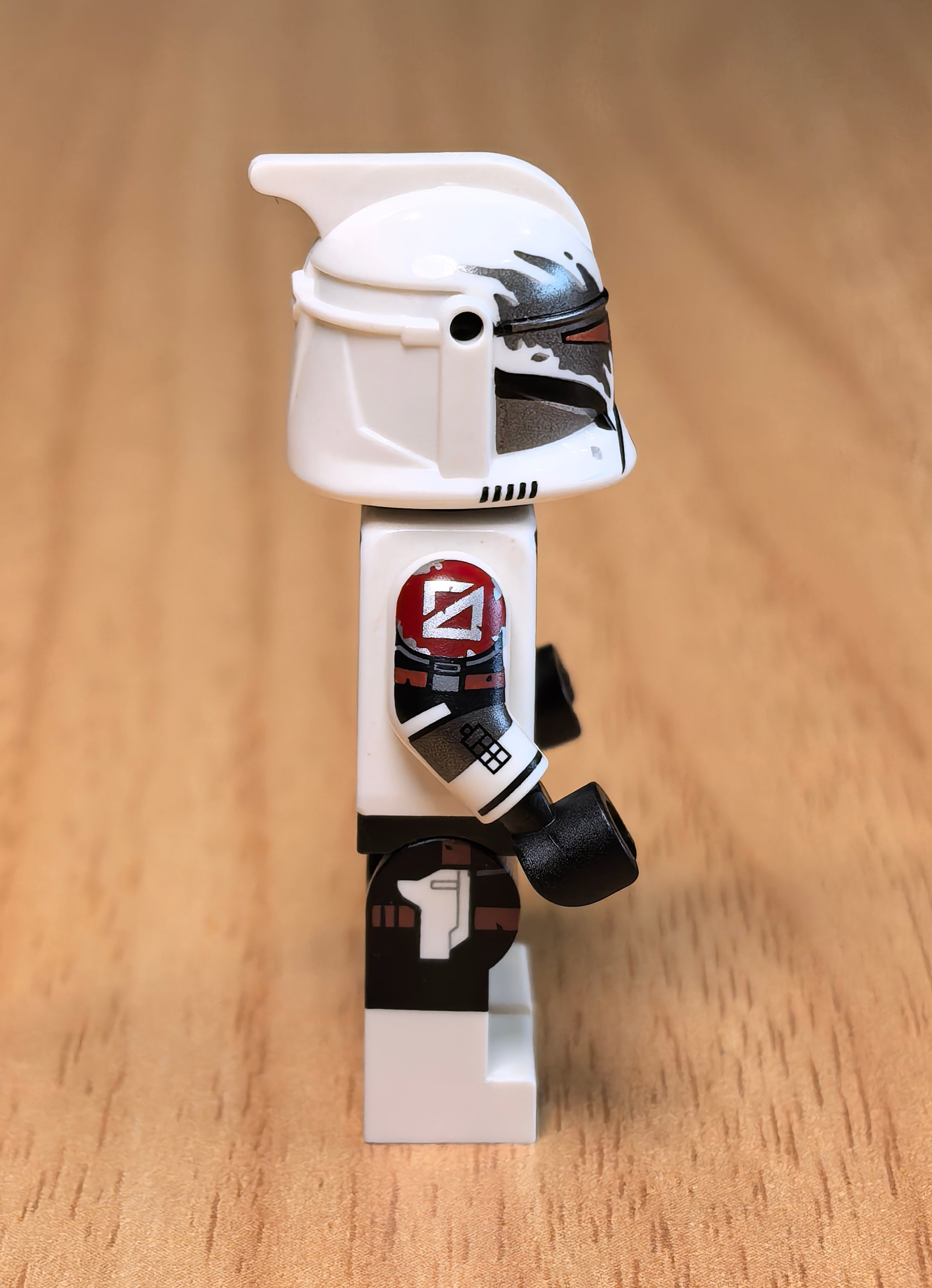 P1 Cunning Specialist (Replica Helm)