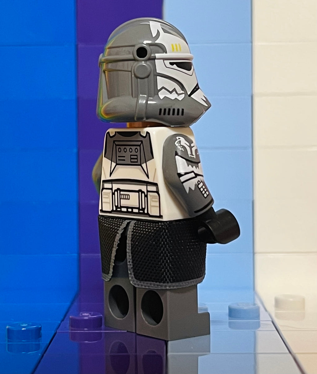 Commander Howl V3 2024 (Official Helm)