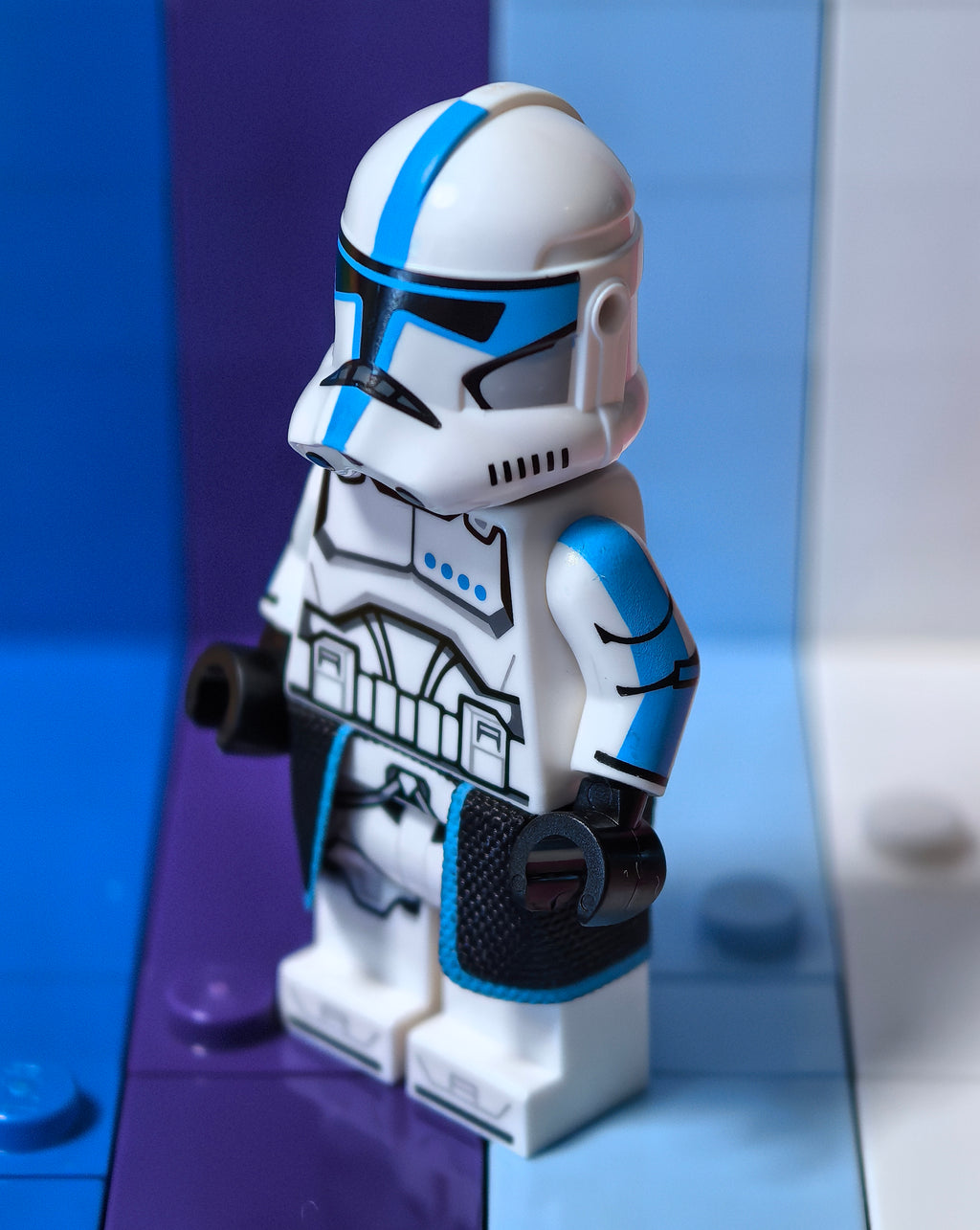 Blue Lieutenant (Replica Helm)