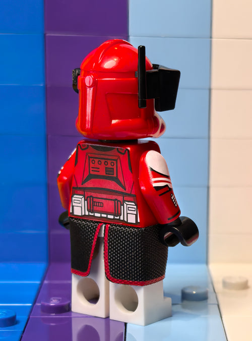 Commander Red (Replica Helm)