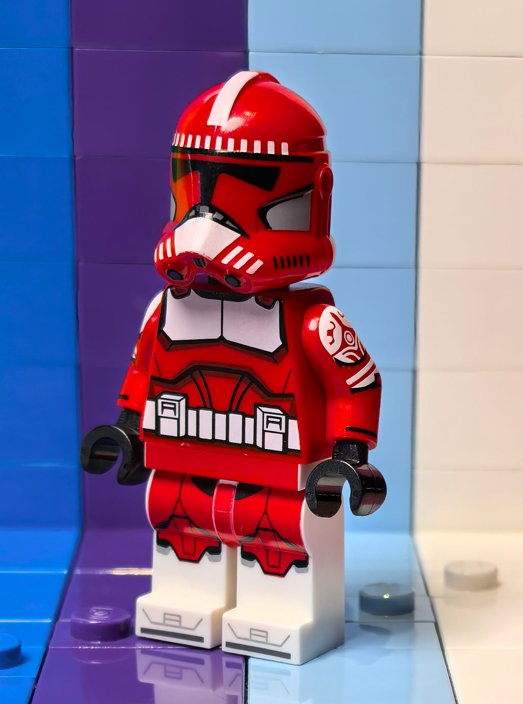 Commander Red (Replica Helm)