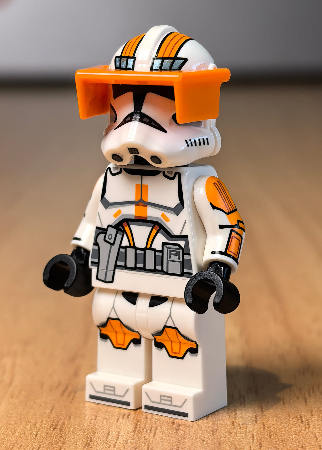 Commander Orange Cartoon Style (Official Helm)