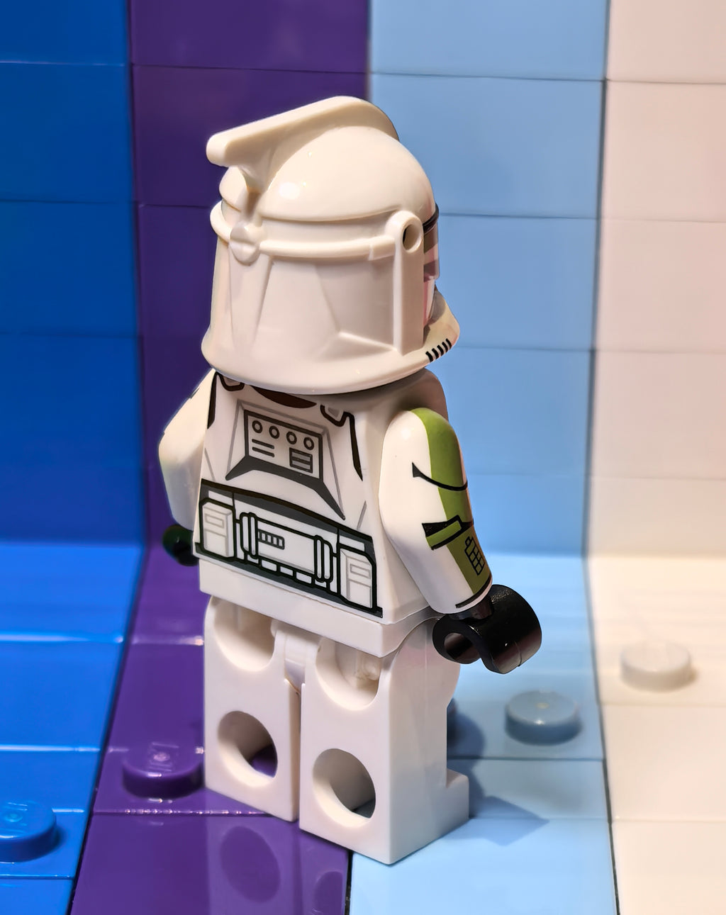 P1 Olive Green Sergeant (Replica Helm)