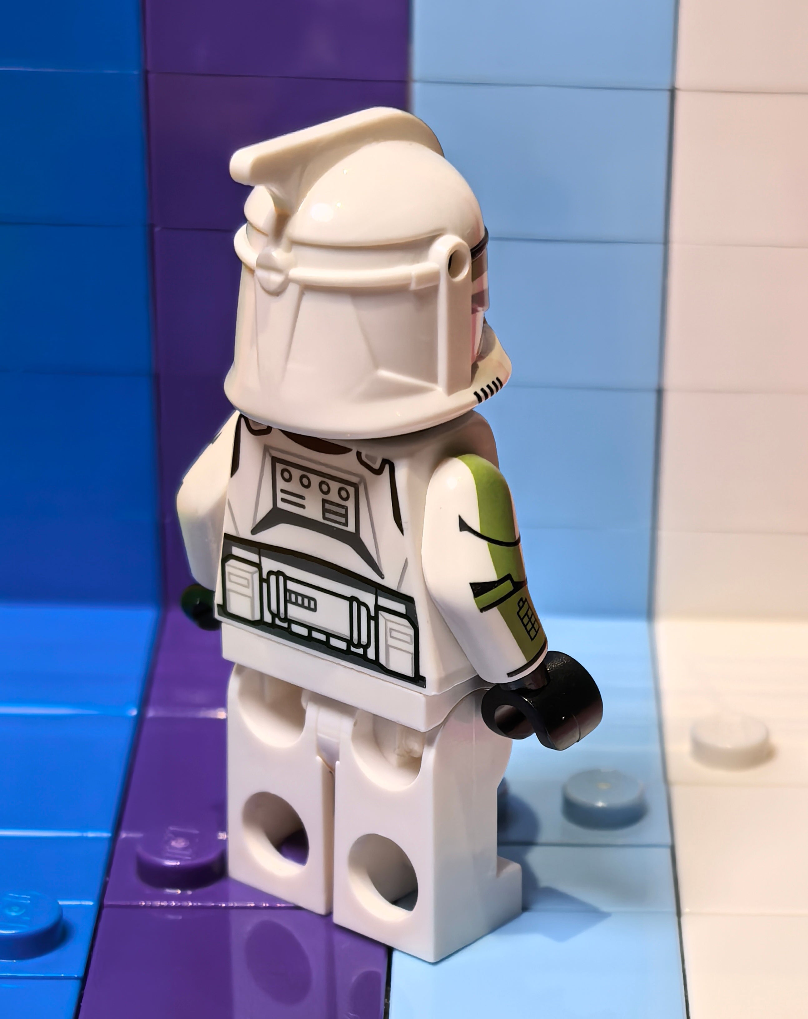 P1 Olive Green Sergeant (Replica Helm)