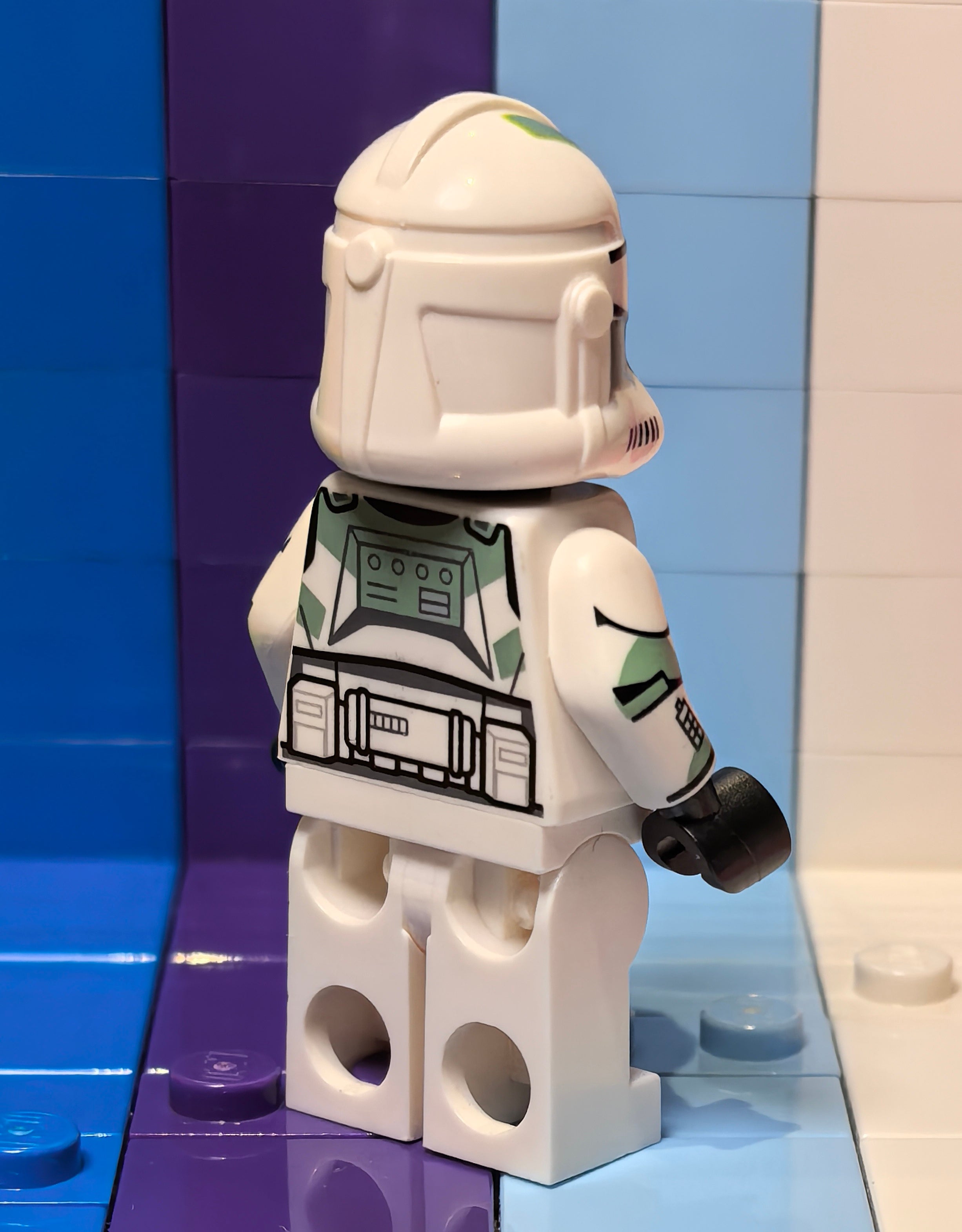 Horn Trooper (Replica Helm)
