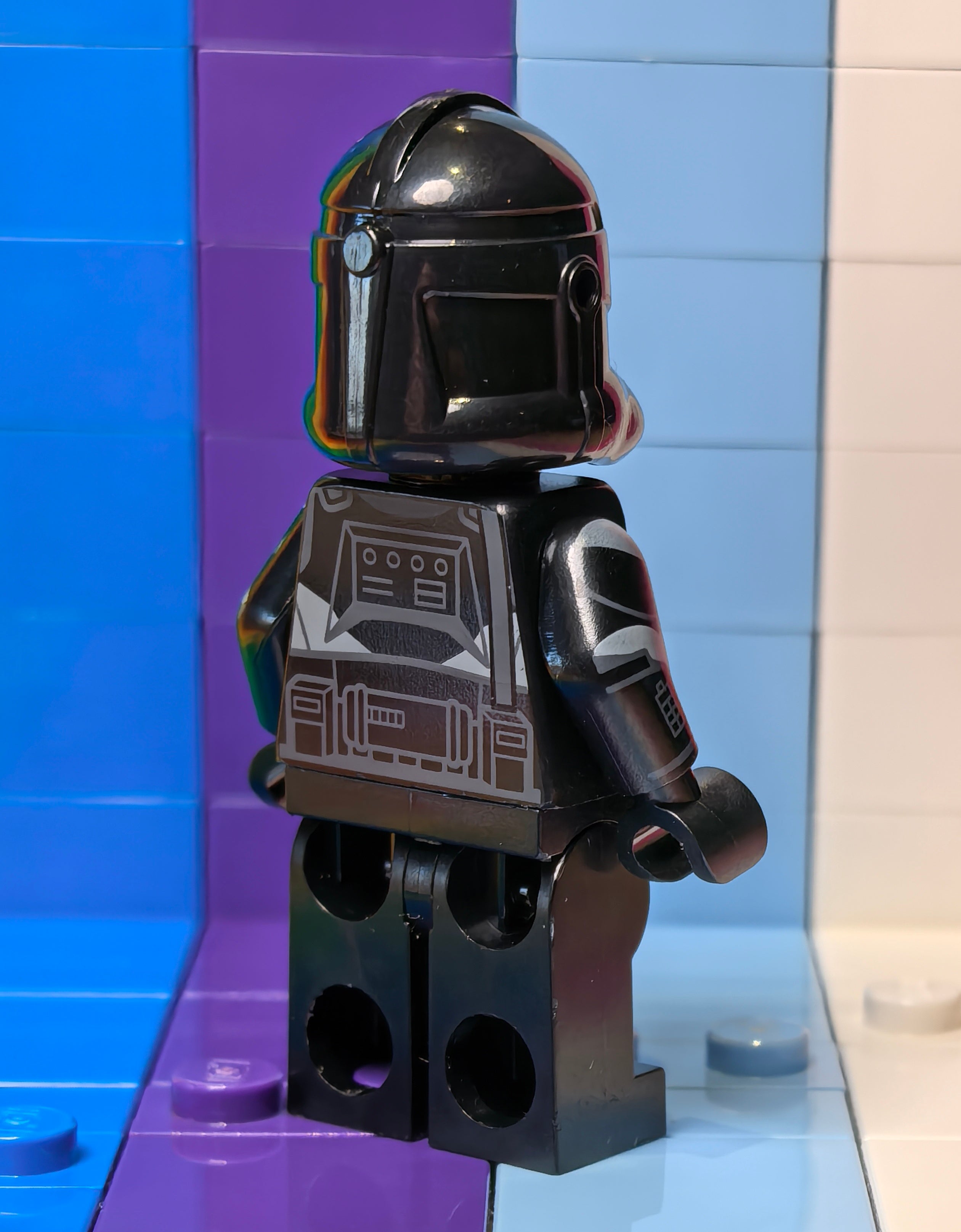 Shadow Trooper Officer (Replica Helm)